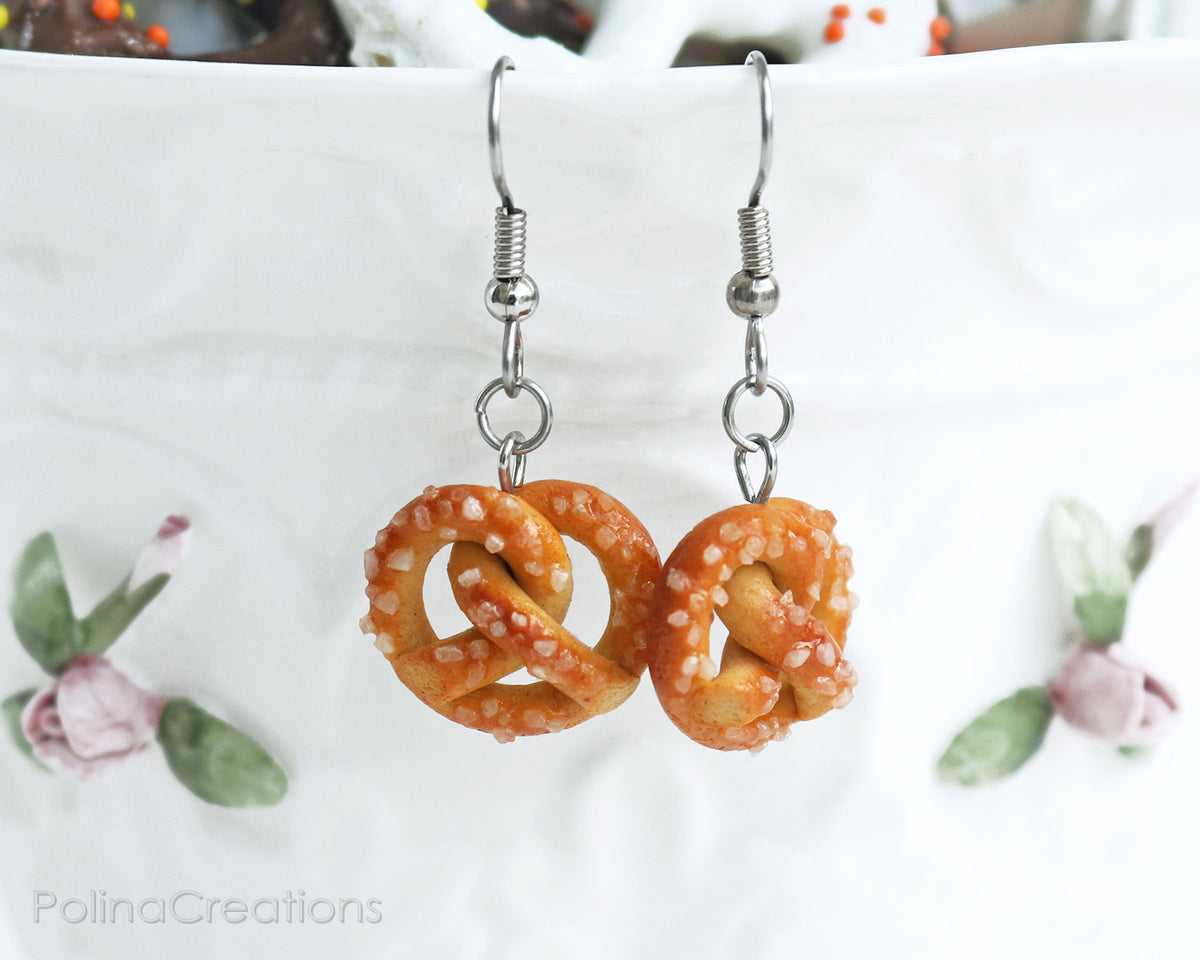 PolinaCreations Sea Salt Pretzel Earrings, Pretzel Jewelry Fake Food Jewelry Miniature Food Earrings Hypoallergenic Cute Earrings Polina Creations
