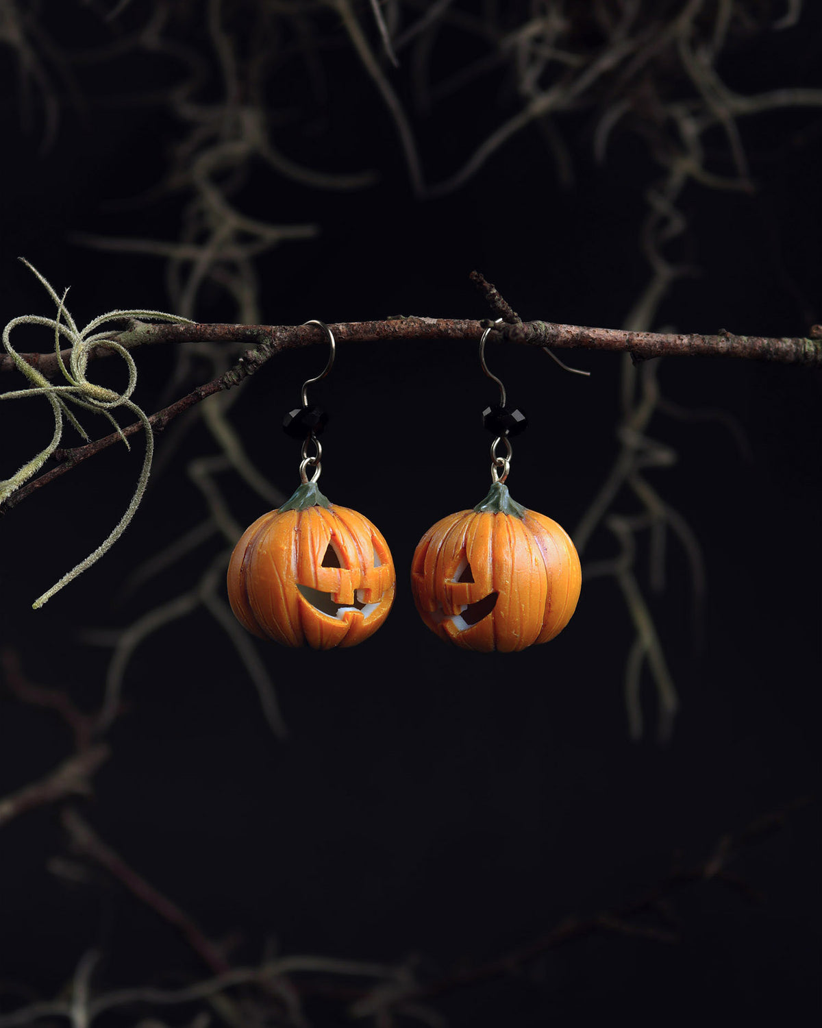 Polinacreations Handmade jewelry Glow in the Dark Halloween Pumpkin Head Earrings, Spooky Halloween jewelry Pumpkin Jack earrings Scary Halloween Earrings Witch jewelry pumpkin head jewelry spooky jewelry halloween accessory orange earrings smile jewelry pumpkin jack jewelry glow jewelry scary jewelry pumpkin head jewelry creepy jewelry Halloween gift for her gift for woman vampire jewelry polina creations