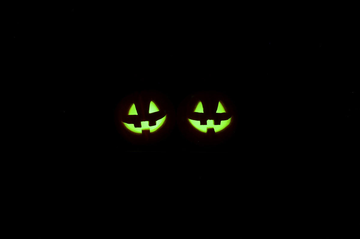 Polinacreations Handmade jewelry Glow in the Dark Halloween Pumpkin Head Earrings, Spooky Halloween jewelry Pumpkin Jack earrings Scary Halloween Earrings Witch jewelry pumpkin head jewelry spooky jewelry halloween accessory orange earrings smile jewelry pumpkin jack jewelry glow jewelry scary jewelry pumpkin head jewelry creepy jewelry Halloween gift for her gift for woman vampire jewelry polina creations