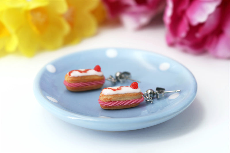 products/handmade_polymer_clay_eclair_stud_earrings_topped_with_white_chocolate_and_raspberries_1.jpg