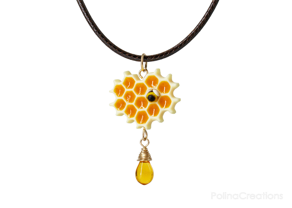Handmade Gold Wire Honeycomb Necklace