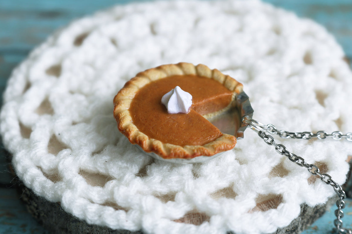 polinacreations Handmade jewelry Polymer Clay Pumpkin Pie Necklace. Pumpkin Pie charm orange charm Orange jewelry orange necklace Fake Food Necklace Pumpkin Pie jewelry Miniature Food autumn jewelry fall jewelry mini food jewelry gift for her Thanksgiving gift Thanksgiving jewelry holiday jewelry pumpkin charm gift for woman