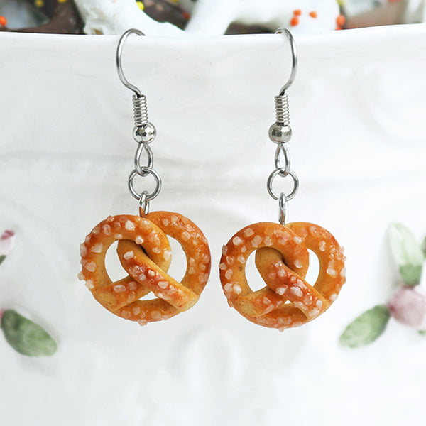 PolinaCreations Sea Salt Pretzel Earrings, Pretzel Jewelry Fake Food Jewelry Miniature Food Earrings Hypoallergenic Cute Earrings Polina Creations