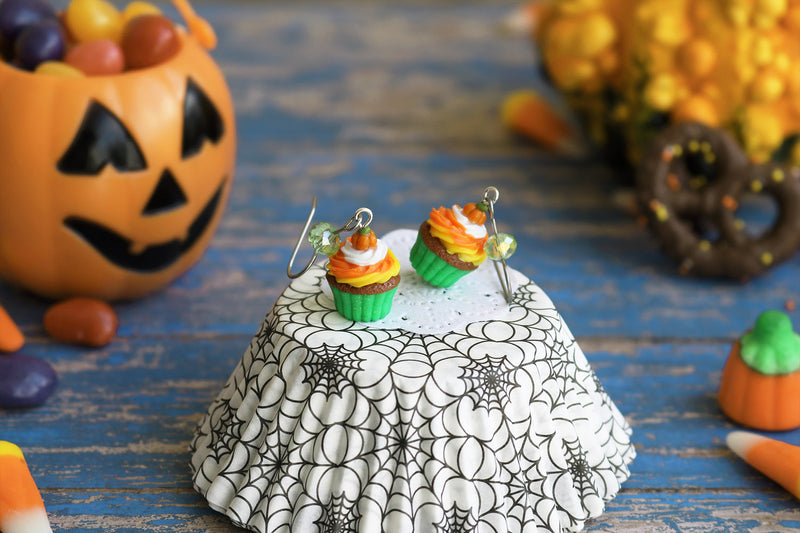 products/3-3_halloween_cupcakes_green.jpg