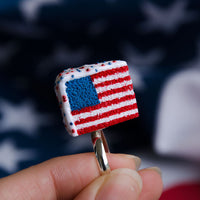 Handmade Polymer Clay American Flag Cake Silver Plated Ring, usa flag, american flag, american flag jewelry, american flag earrings, flag jewelry, american flag ring, flag ring, usa flag ring, usa flag jewelry, gift ,gift for her, sweet jewelry, cake jewelry, cake earrings, sweet earrings, for girls, gift ideas, fake food jewelry, food jewelry, miniature food, food earrings, doll house miniature, dollhouse miniature, for woman, red, white, blue