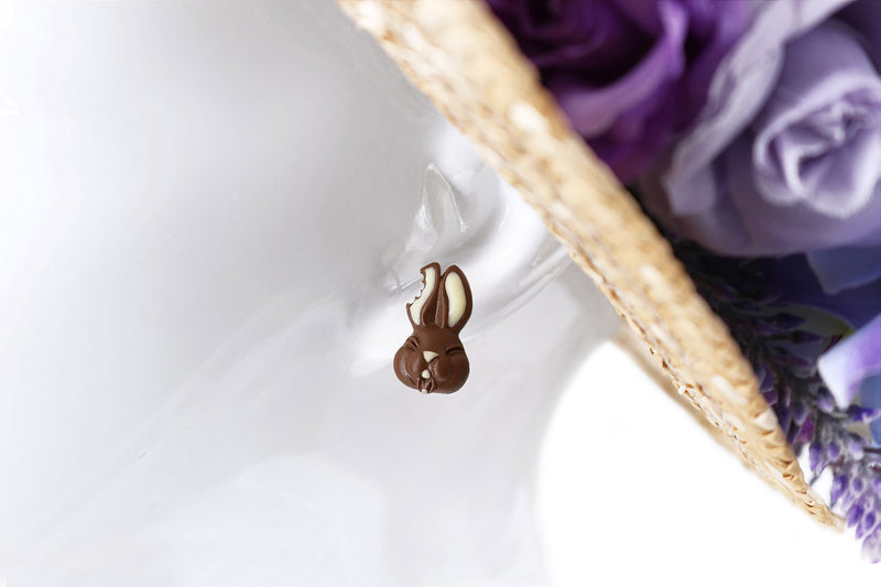 products/Handmade_polymer_clay_Easter_chocolate_bunny_stud_earrings_8.jpg
