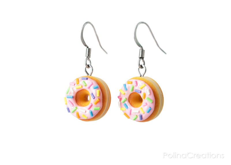 products/Pink_glazed_doughnut_dangle_earrings_polinacreations_1-2_sRGB.jpg