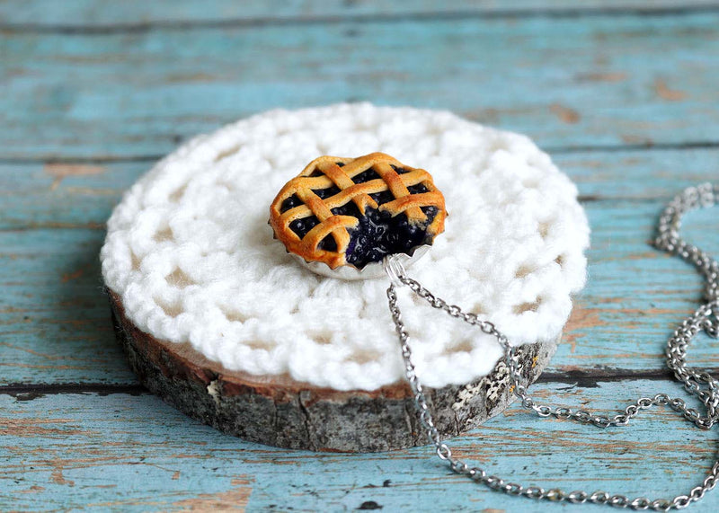 products/bluberry_pie_pendant7.jpg