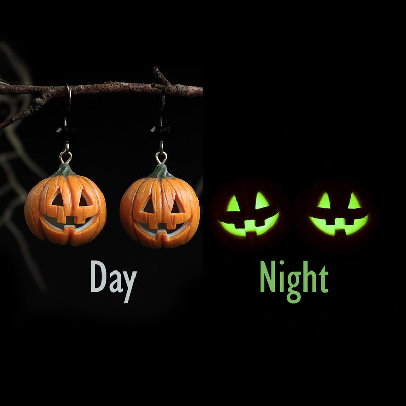 products/halloween_pumpkin_head_earrings-3_crop.jpg