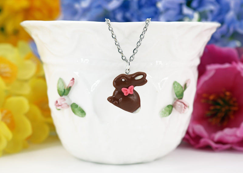 products/handmade_polymer_clay_Easter_chocolate_bunny_pendant_1.jpg