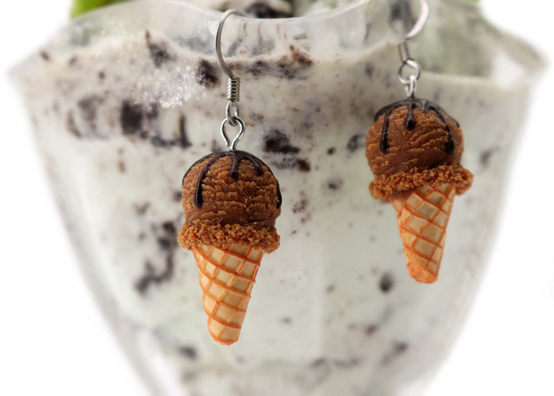 products/handmade_polymer_clay_chocolate_cream_earrings_4.jpg