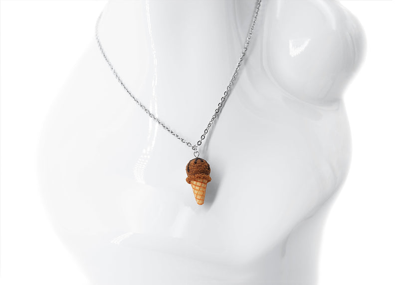 products/handmade_polymer_clay_chocolate_ice_cream_waffle_cone_pendant_4.jpg