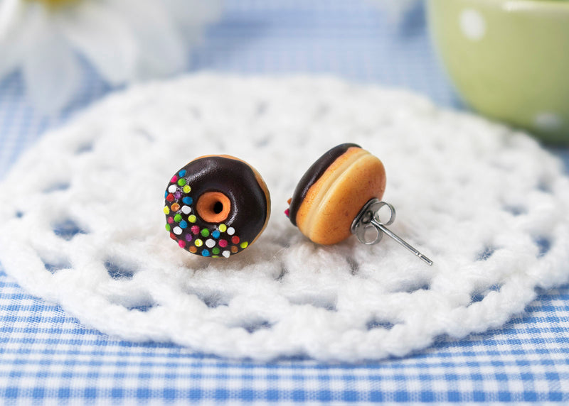 products/handmade_polymer_clay_chocolte_donnut_stud_earrings_5.jpg