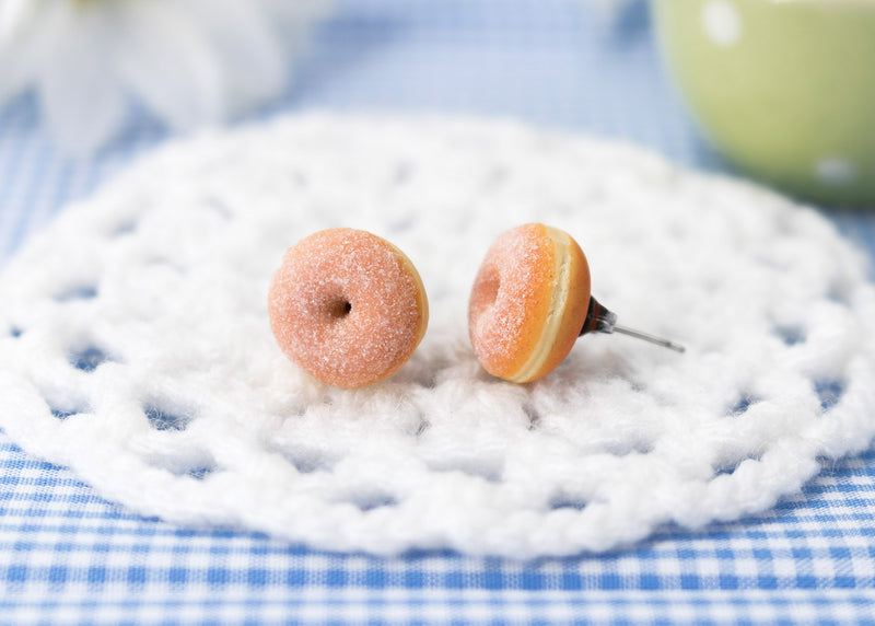 products/handmade_polymer_clay_donut_stud_earrings_topped_with_sugar_2.jpg