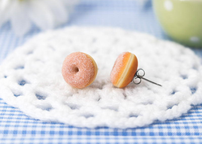 products/handmade_polymer_clay_donut_stud_earrings_topped_with_sugar_5.jpg