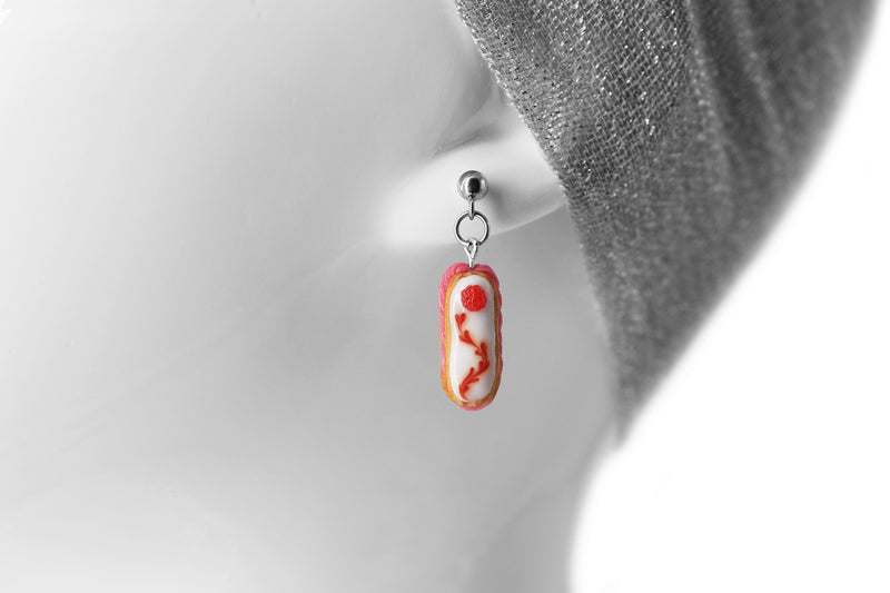 products/handmade_polymer_clay_eclair_stud_earrings_topped_with_white_chocolate_and_raspberries_7.jpg