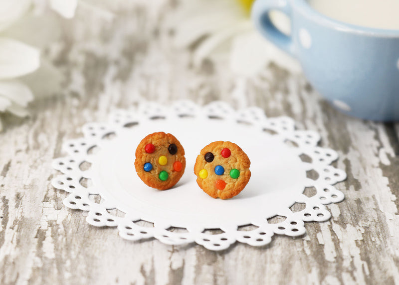 products/handmade_polymer_clay_m_m_cookie_stud_earrings_4.jpg