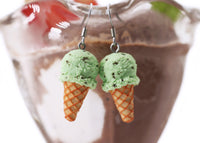 polinacreations Handmade jewelry mint chocolate chip Ice Cream Waffle Cone Earrings, Ice Cream Earrings mint green Earrings mint jewelry waffle Jewelry Fake Food Earrings miniature food jewelry mini food earrings food charm