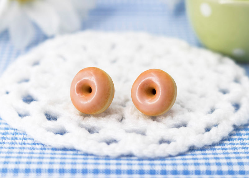 products/handmade_polymer_clay_original_glazed_donnut_stud_earrings_1.jpg