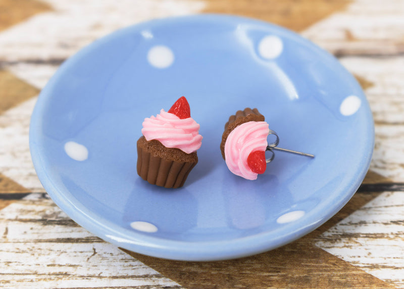 products/handmade_polymer_clay_pink_frosting_chocolate_cupcake_stud_earrings_3.jpg