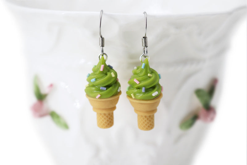 products/handmade_polymer_clay_pistachios_ice_cream_sugar_cone_earrings_1.jpg
