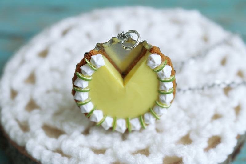 products/key_lime_pendant_2.jpg