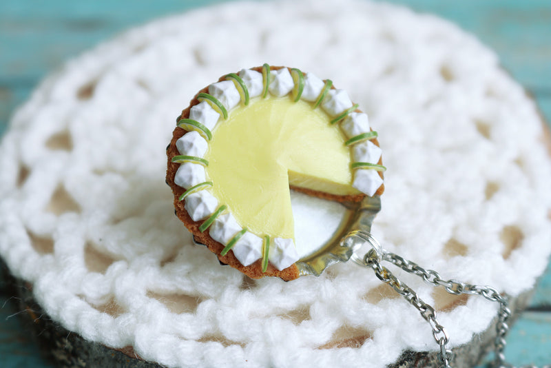 products/key_lime_pendant_6.jpg