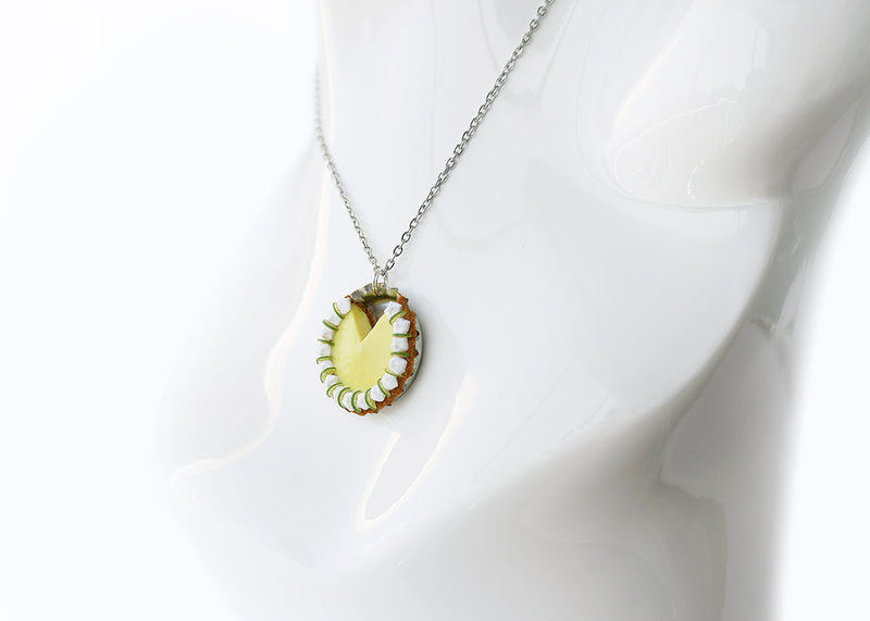 products/key_lime_pie_pendant_zoom-2.jpg