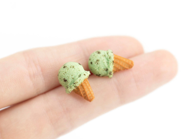 products/mint_ice_cream_waffle_cone_stud_earrings_4.jpg
