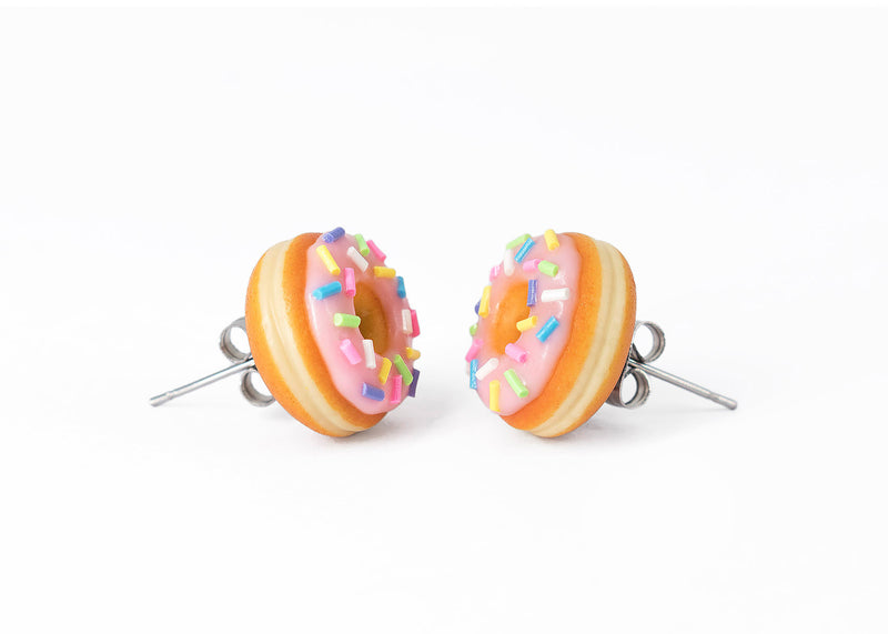 products/pink_donut_stud_earrings_polina_creations_4.jpg