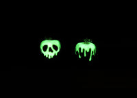 PolinaCreations Glow in the Dark Poison Red Apple Necklace, Halloween Necklace Spooky Jewelry Scary Skull Necklace Fake Food Jewelry Red Necklace Pendant fake food jewelry polymer clay jewelry red charm apple charm apple necklace glow jewelry gift for her gift for woman girls holiday jewelry halloween charm polina creations Disney jewelry snow white jewelry snow white necklace disney pendant disney charm fruit charm fruit necklace fruit pendant 