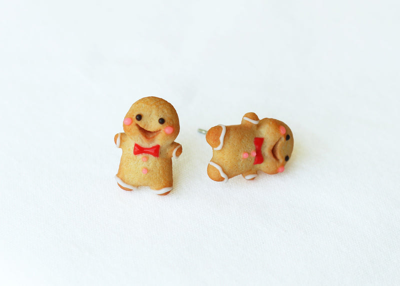 products/polymer_clay_gingerbread_man_cookie_earrings_5.jpg