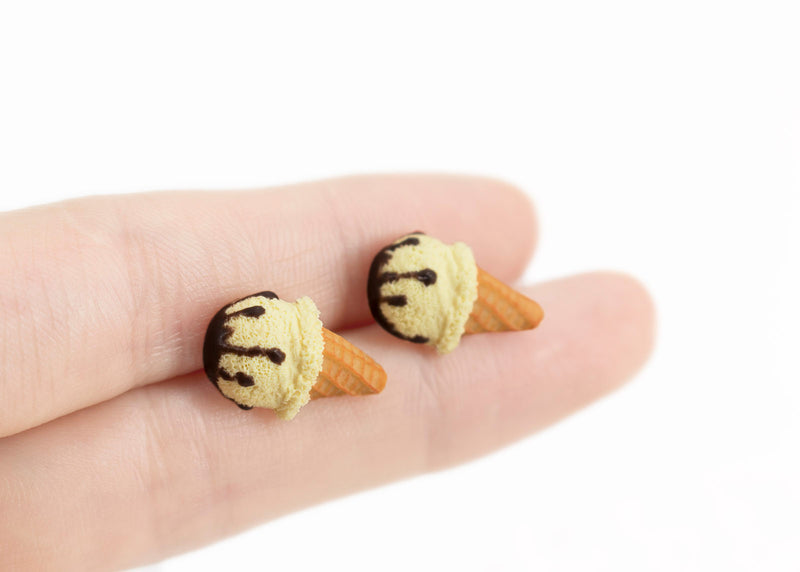 products/vanilla_ice_cream_waffle_cone_stud_earrings_2.jpg